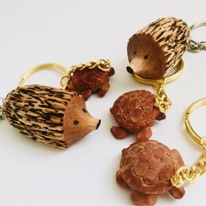⭐️Free⭐️ with every purchase Carved Keychain